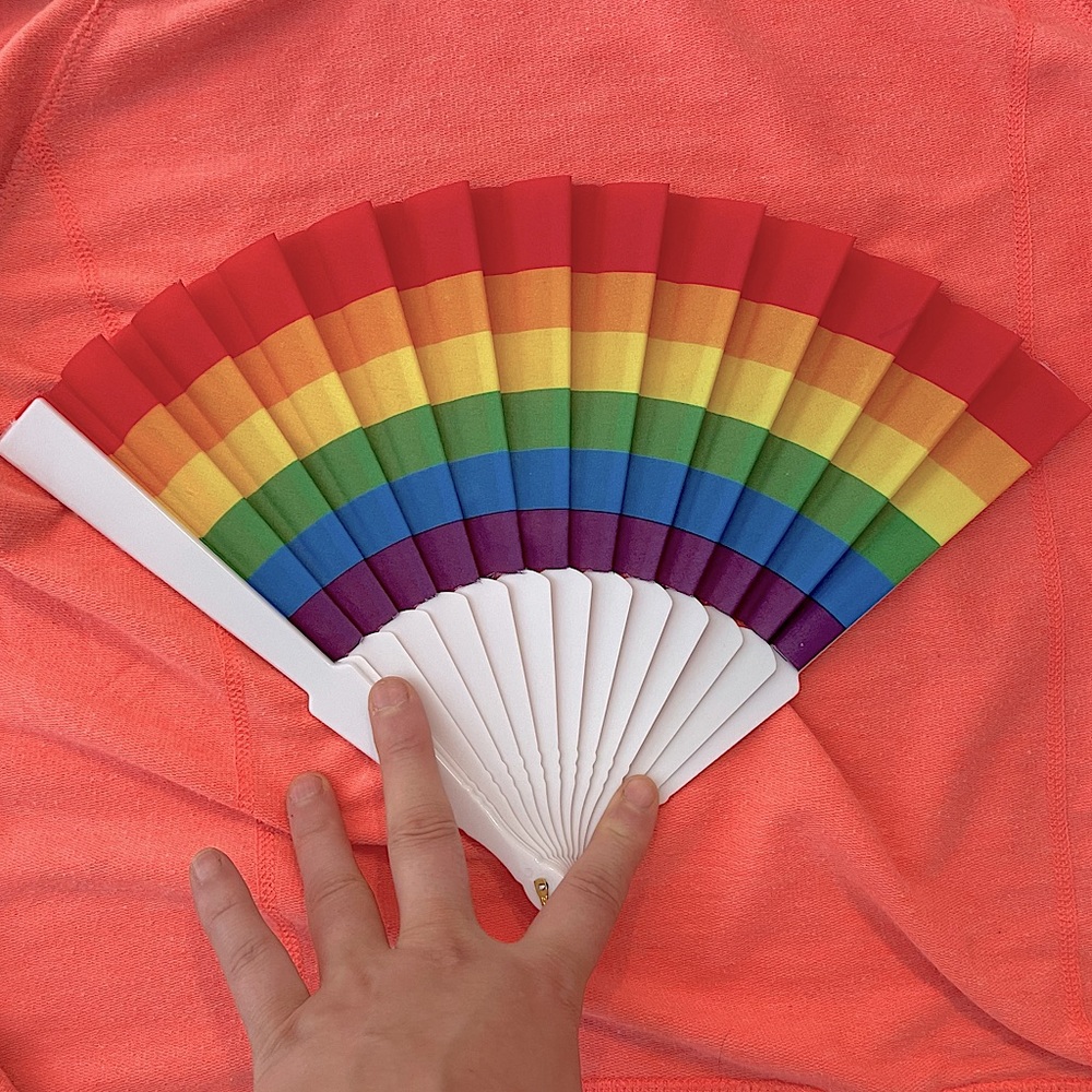 Celebrate PRIDE🌈🌈 Gorgeous rainbow fan- ❤️🧡💙